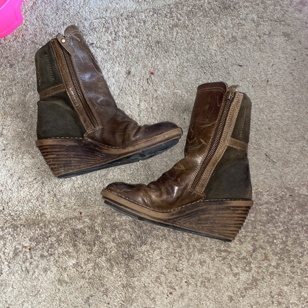 FLY LONDON “SIMI” BROWN YARA LEATHER BOOTS